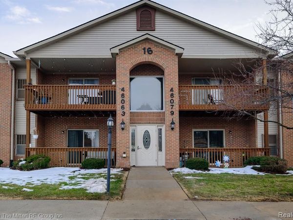 46075 Tallgrass Court, Van Buren Twp, MI 48111