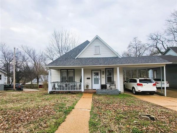 1202 Spring Street, Poplar Bluff, MO 63901