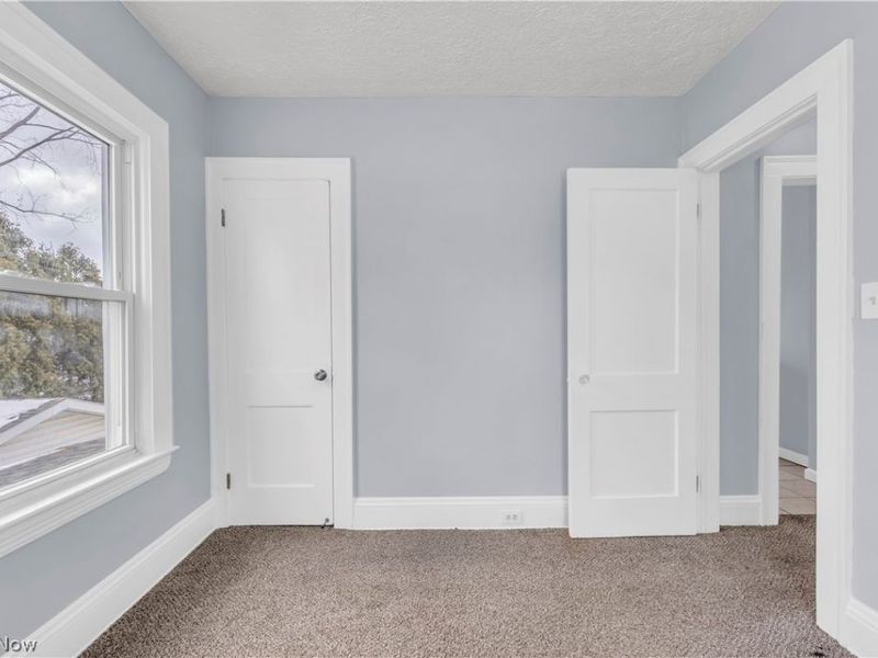 10302 Parkview Avenue, Unit 2/UP, Garfield Heights, OH 44125 Photo 15