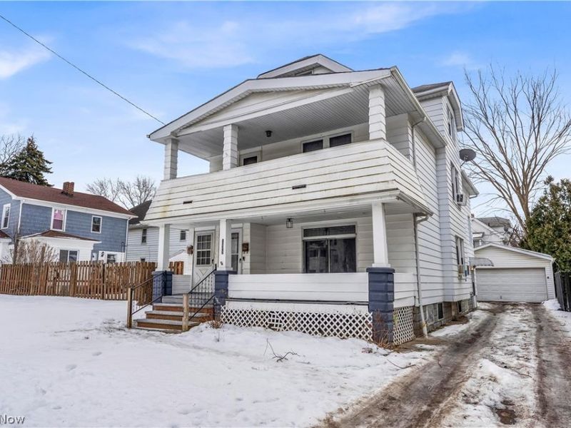 10302 Parkview Avenue, Unit 2/UP, Garfield Heights, OH 44125 Photo 2