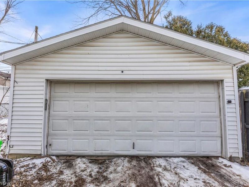 10302 Parkview Avenue, Unit 2/UP, Garfield Heights, OH 44125 Photo 21