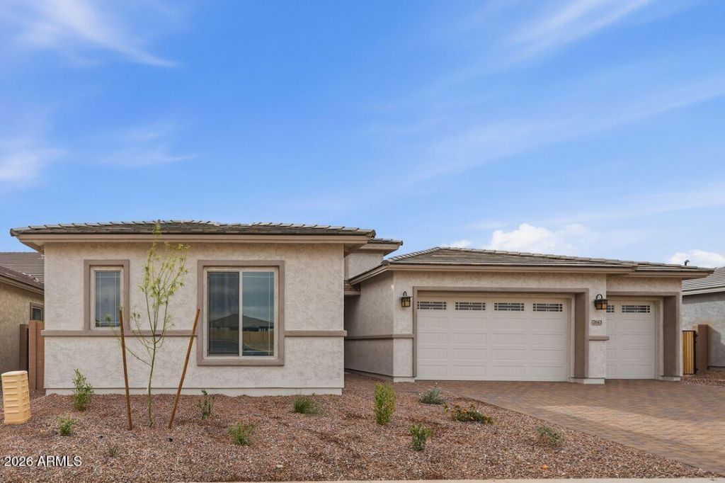7643 W Hide Trail, Peoria, AZ 85383 Main Photo