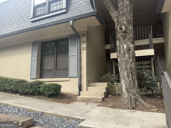 54 La Rue Place NW, Atlanta, GA 30327