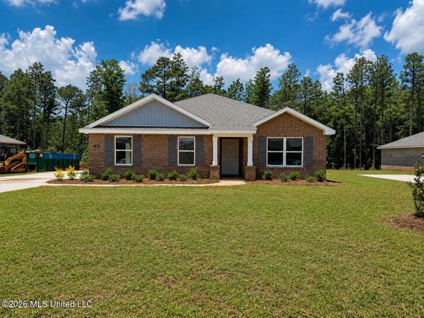 146 Kings Crossing Drive, Lucedale, MS 39452