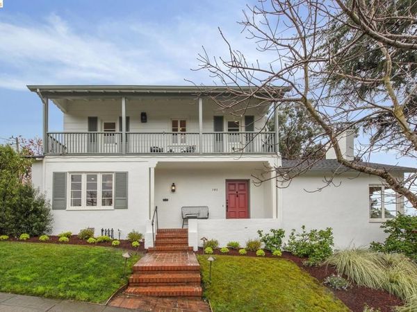 140 140 Cambridge Way, Piedmont, CA 94611