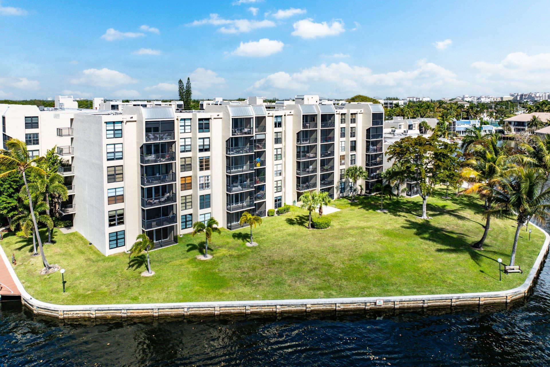 7 Royal Palm Way, Unit 507, Boca Raton, FL 33432 Photo