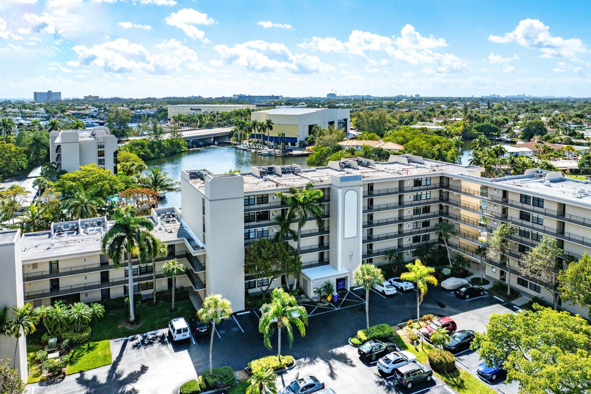 7 Royal Palm Way, Unit 507, Boca Raton, FL 33432 Photo