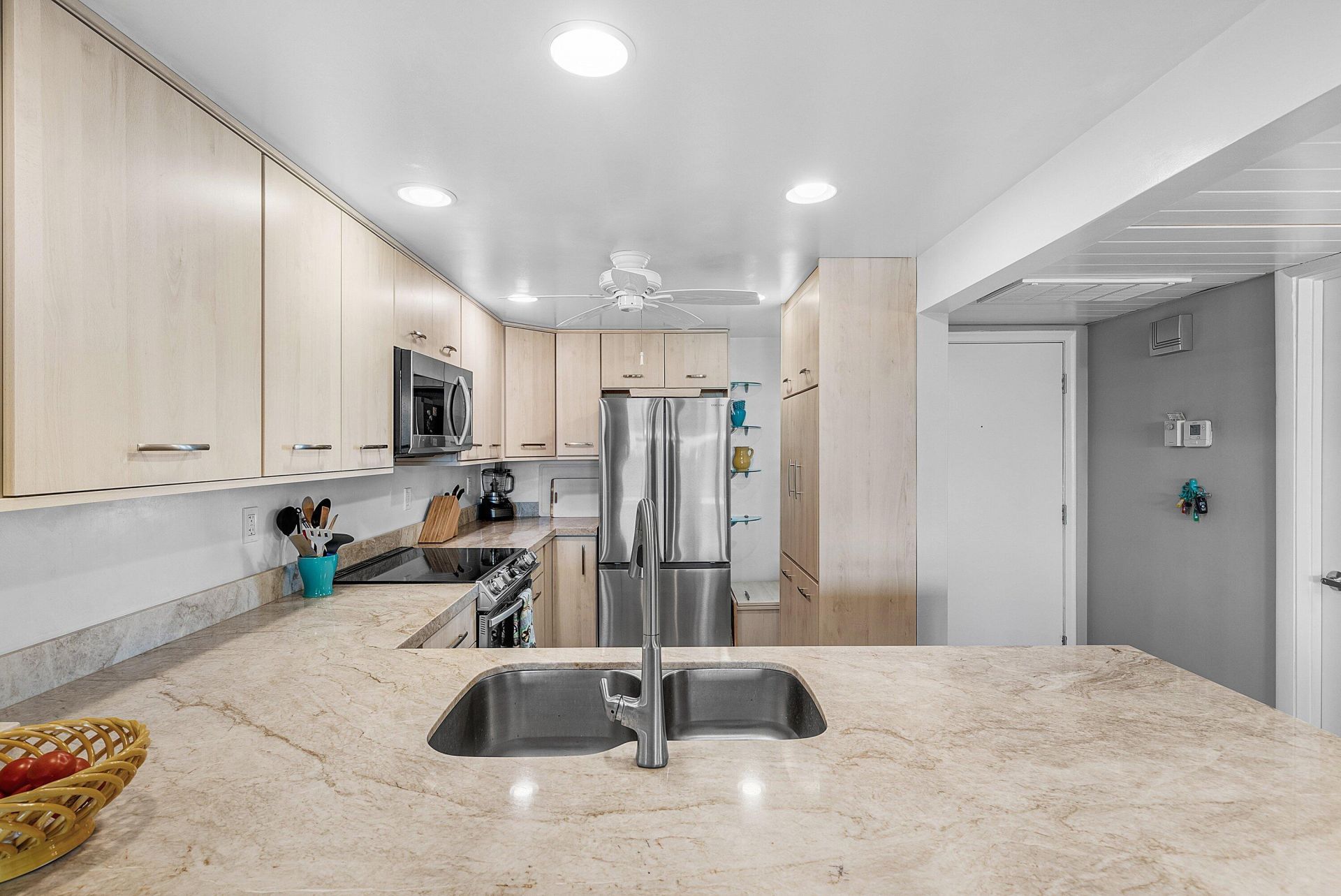 7 Royal Palm Way, Unit 507, Boca Raton, FL 33432 Photo