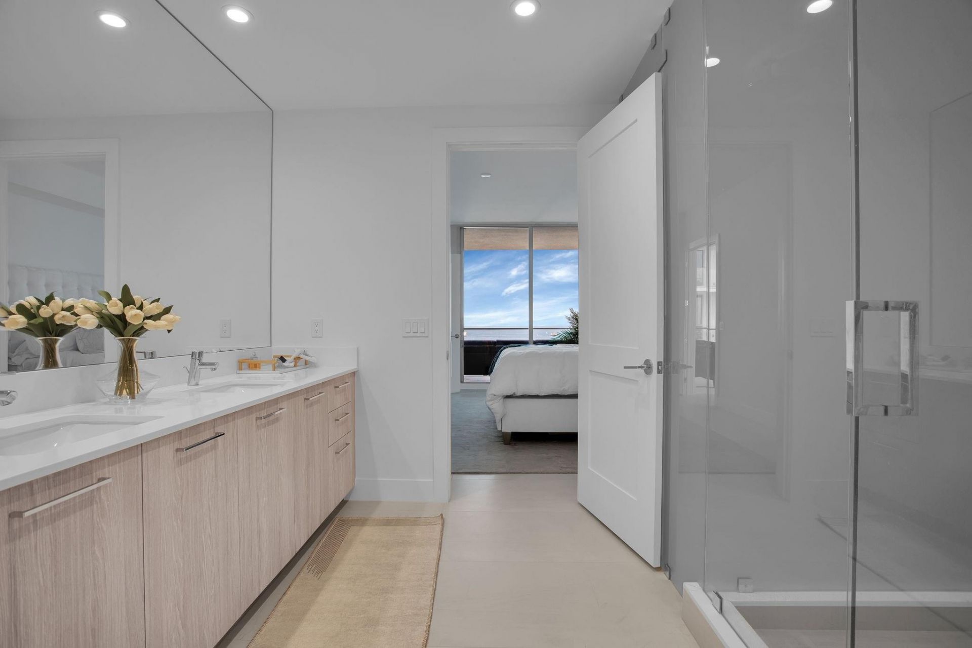 153 N Seabreeze Boulevard, Unit S-2205, Fort Lauderdale, FL 33304 Photo