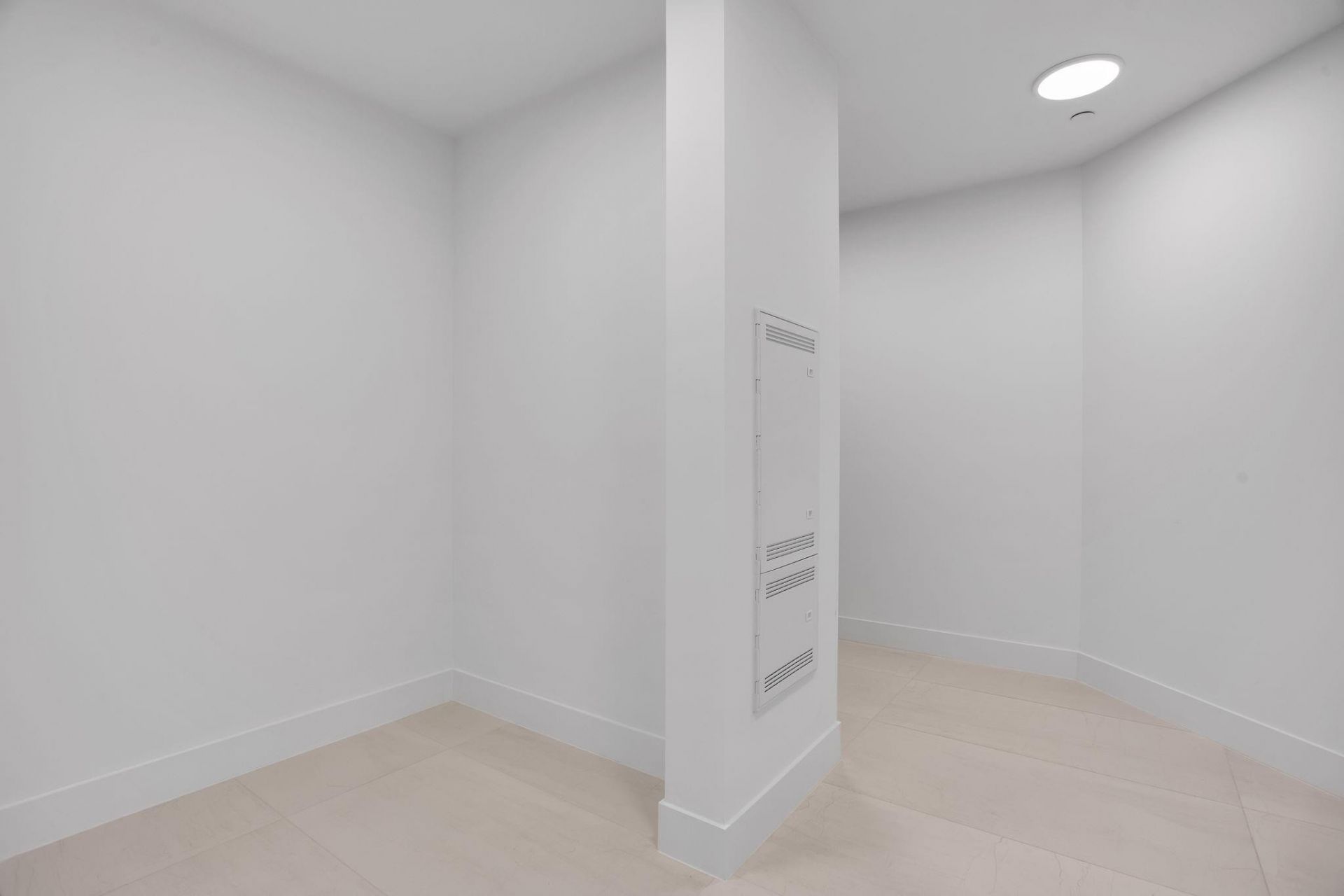 153 N Seabreeze Boulevard, Unit 2205-S, Fort Lauderdale, FL 33304 Photo