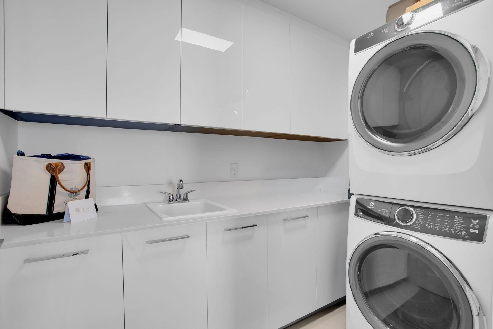 153 N Seabreeze Boulevard, Unit 2205-S, Fort Lauderdale, FL 33304 Photo