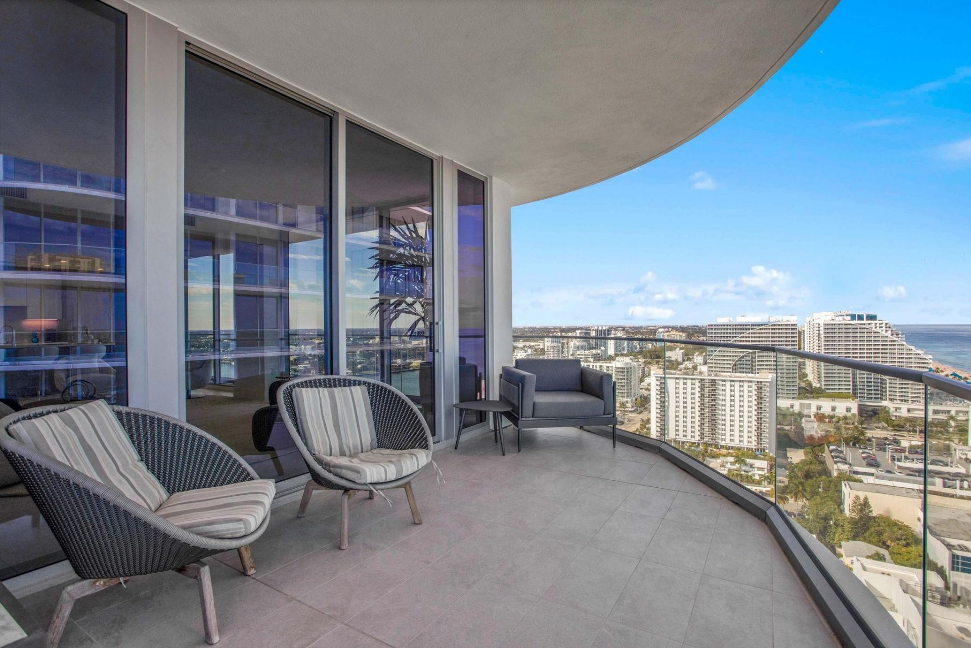 153 N Seabreeze Boulevard, Unit S-2205, Fort Lauderdale, FL 33304 Photo