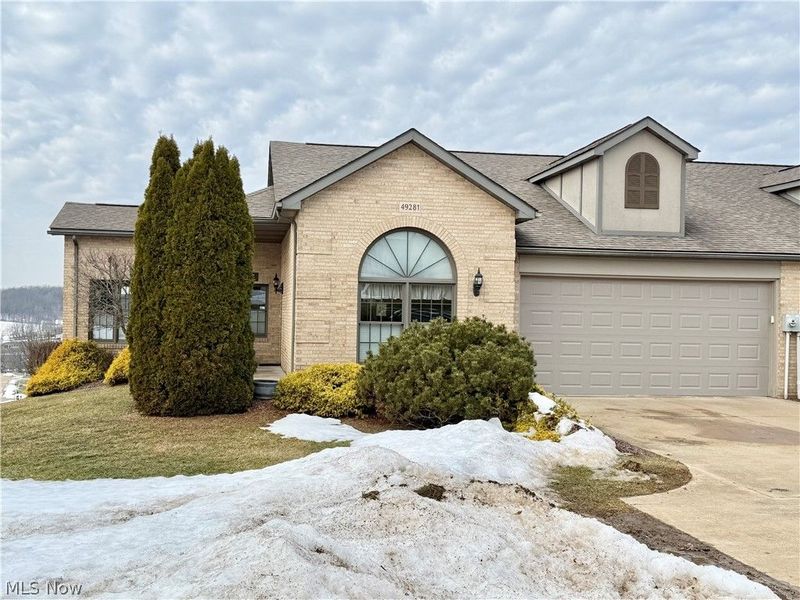 49281 Eagle Drive, East Liverpool, OH 43920 Photo 1