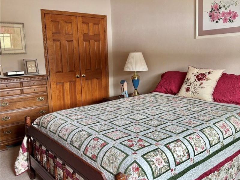 49281 Eagle Drive, East Liverpool, OH 43920 Photo 19