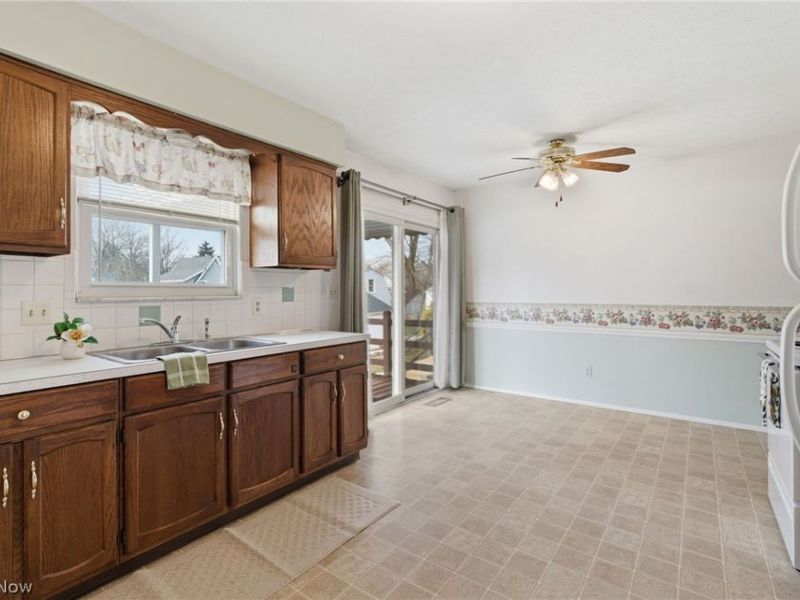 2030-2032 11th Street, Cuyahoga Falls, OH 44221 Photo 9