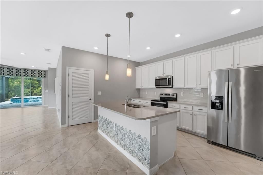 1141 S Town And River Dr, Fort Myers, FL 33919 Photo