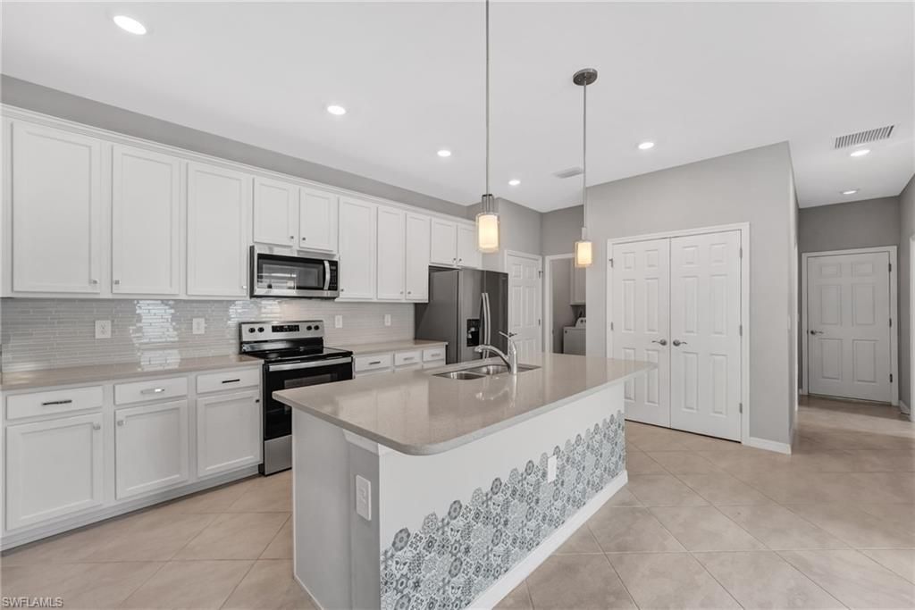 1141 S Town And River Dr, Fort Myers, FL 33919 Photo
