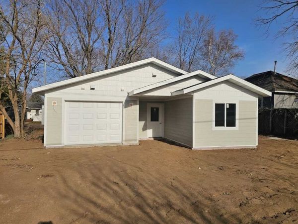 424 Erie Avenue, Crosby, MN 56441