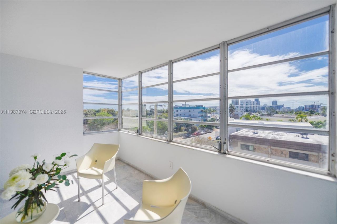 8000 Harding Ave , Unit 4B, Miami Beach, FL 33141 Photo