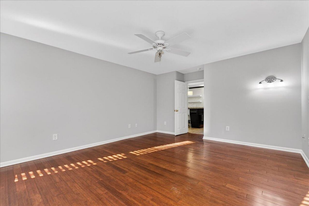 1102 Ansel Drive Photo 11