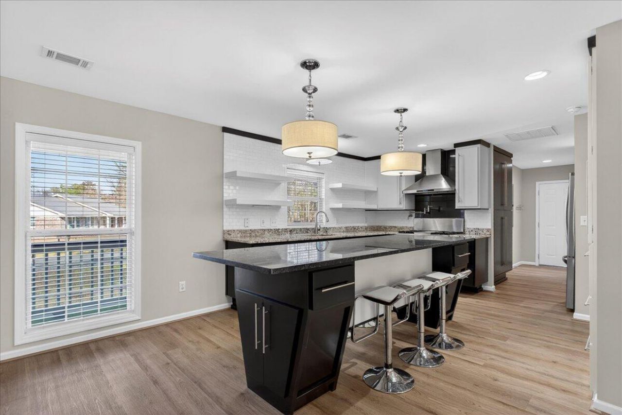 1102 Ansel Drive Photo 13