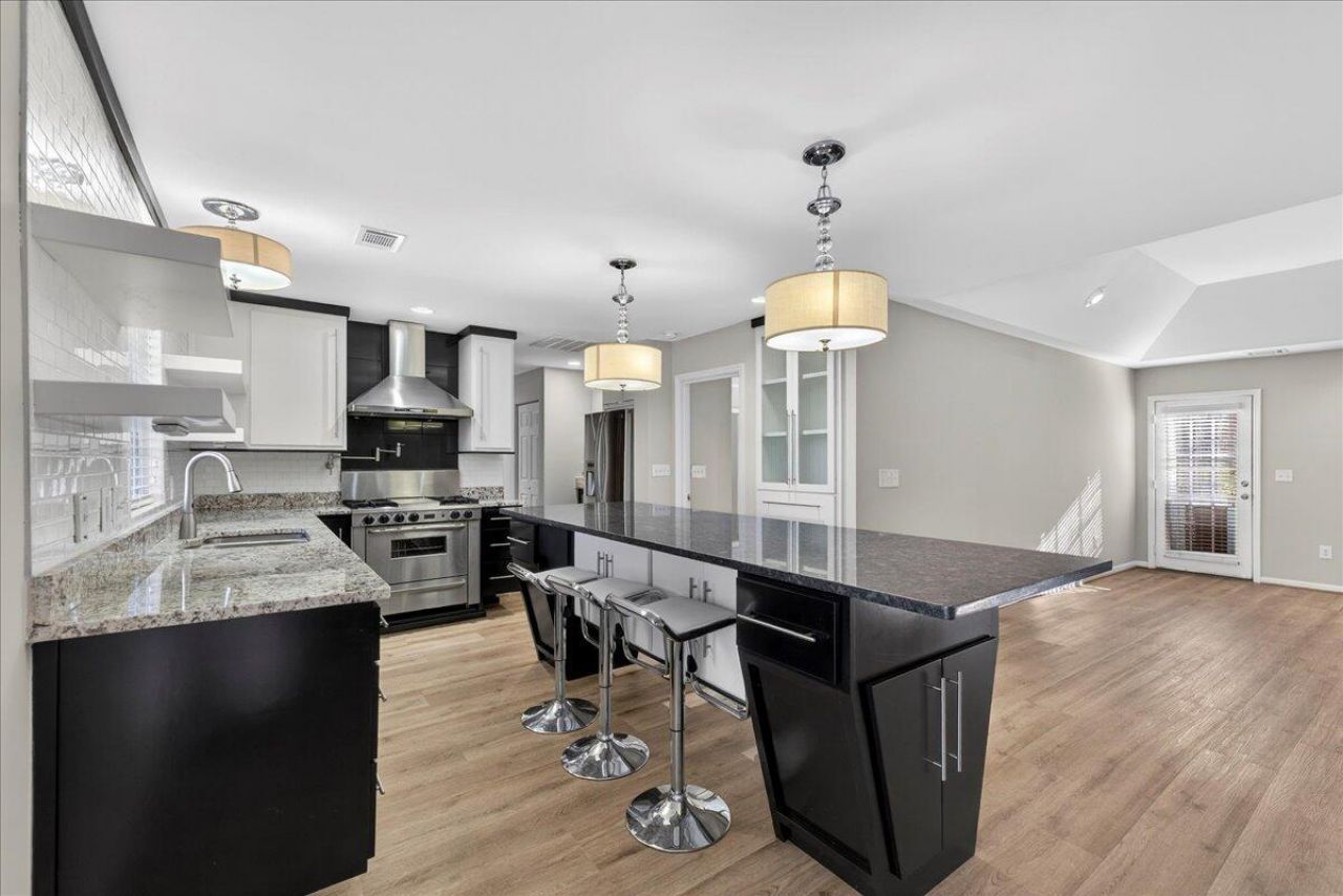 1102 Ansel Drive Photo 20