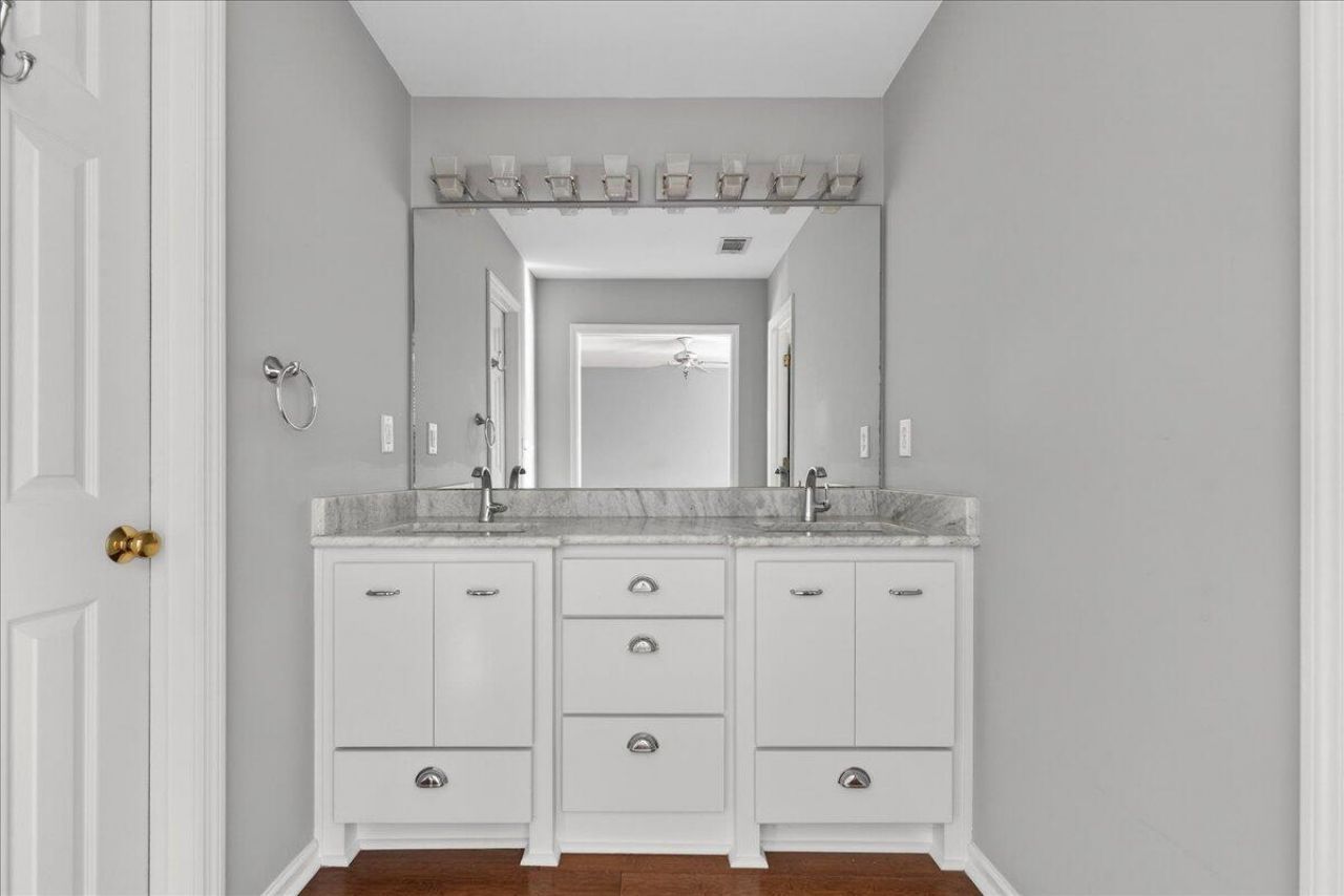 1102 Ansel Drive Photo 26