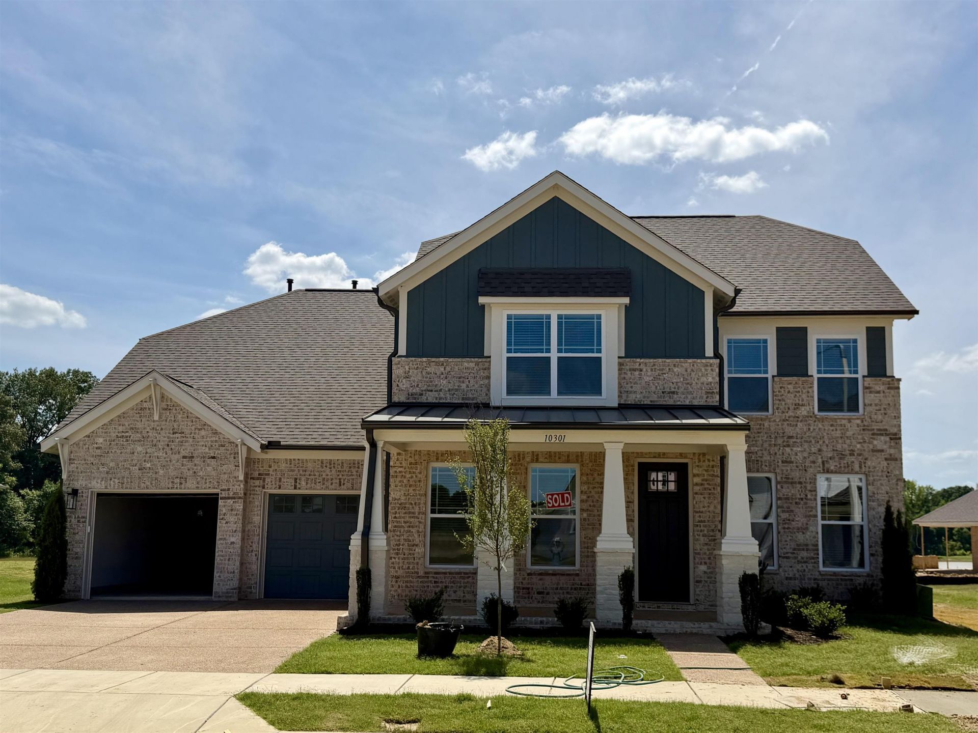 10301 Ashlyn Ln S, Collierville, TN 38017 Main Photo