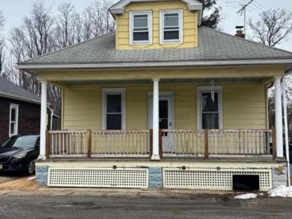 2 BLACKS TERRACE, PAULSBORO, NJ 08066