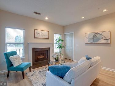 14301 GRAPE HOLLY GROVE, Unit 23, CENTREVILLE, VA 20121