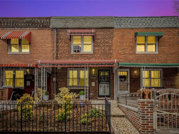 2556 Eastchester Road, Bronx, NY 10469