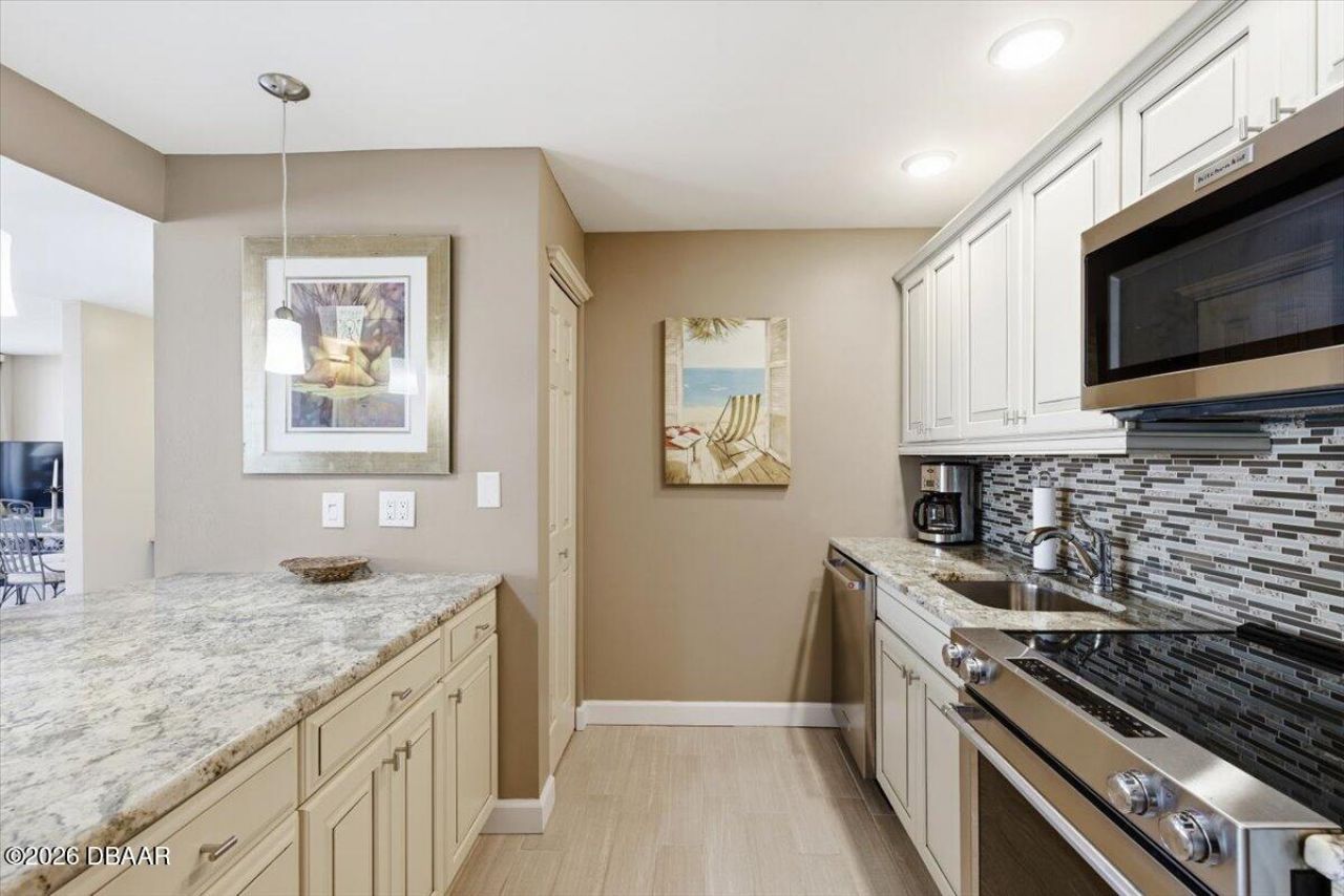 2828 N Atlantic Avenue, Unit 1403, Daytona Beach, FL 32118 Photo