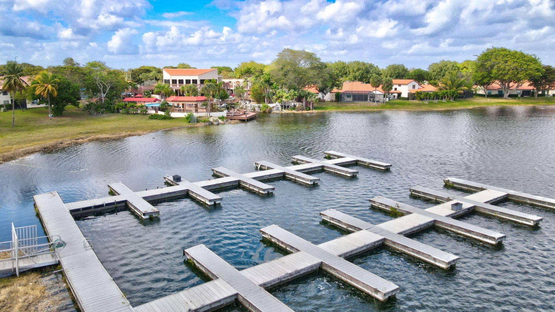17 Columbia Court, Deerfield Beach, FL 33442 Photo