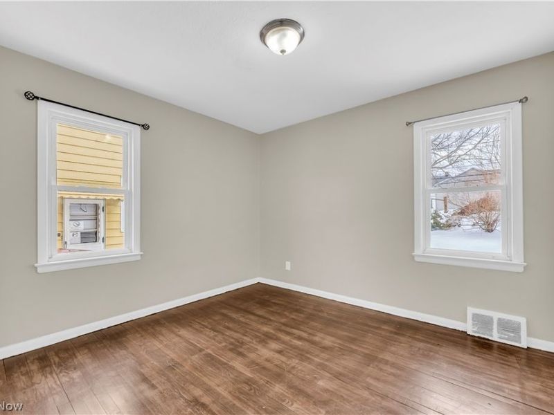 12918 Eastwood Boulevard, Garfield Heights, OH 44125 Photo 15