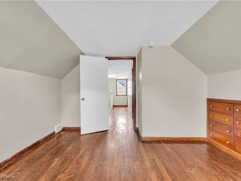 12918 Eastwood Boulevard, Garfield Heights, OH 44125 Photo 17