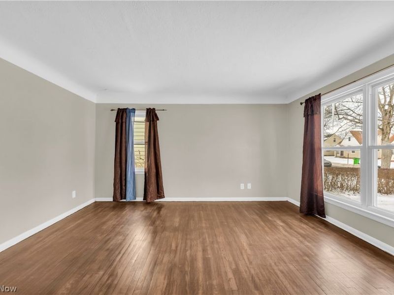 12918 Eastwood Boulevard, Garfield Heights, OH 44125 Photo 4