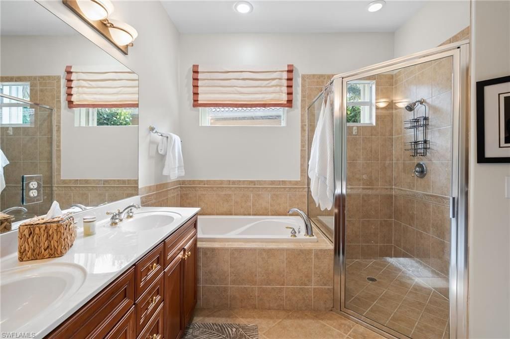 6793 Bent Grass Dr, Naples, FL 34113 Photo