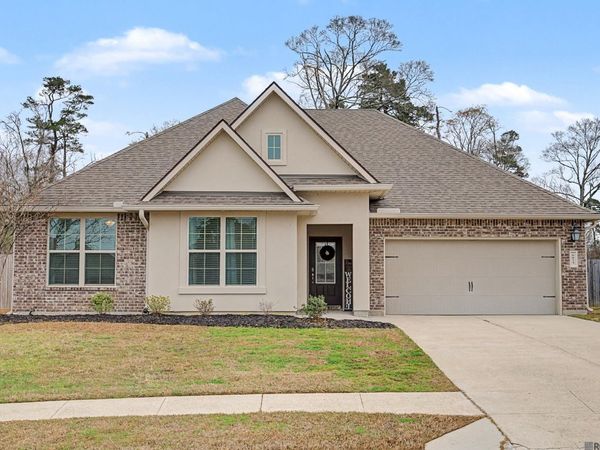 8875 Tatler St, Denham Springs, LA 70706