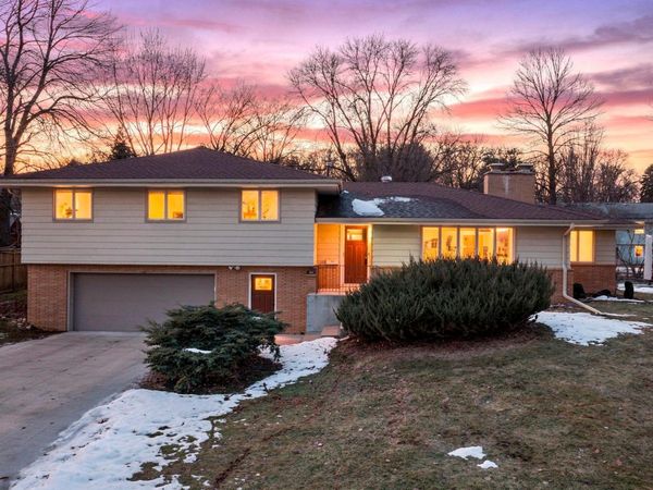 6704 Limerick Lane, Edina, MN 55439