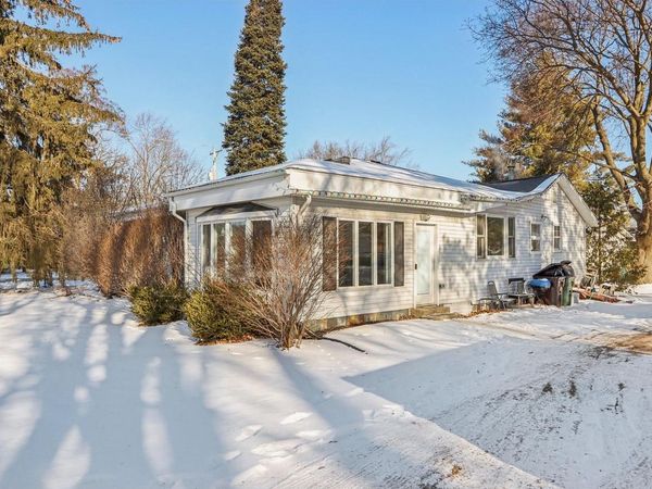 W1383 W Post ROAD, Genoa City, WI 53128