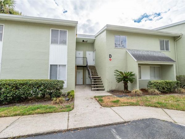 600 FAIRWAYS CIRCLE, Unit B, OCALA, FL 34472