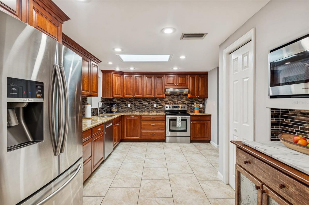 9732 Casey Drive, New Port Richey, FL 34654 Photo