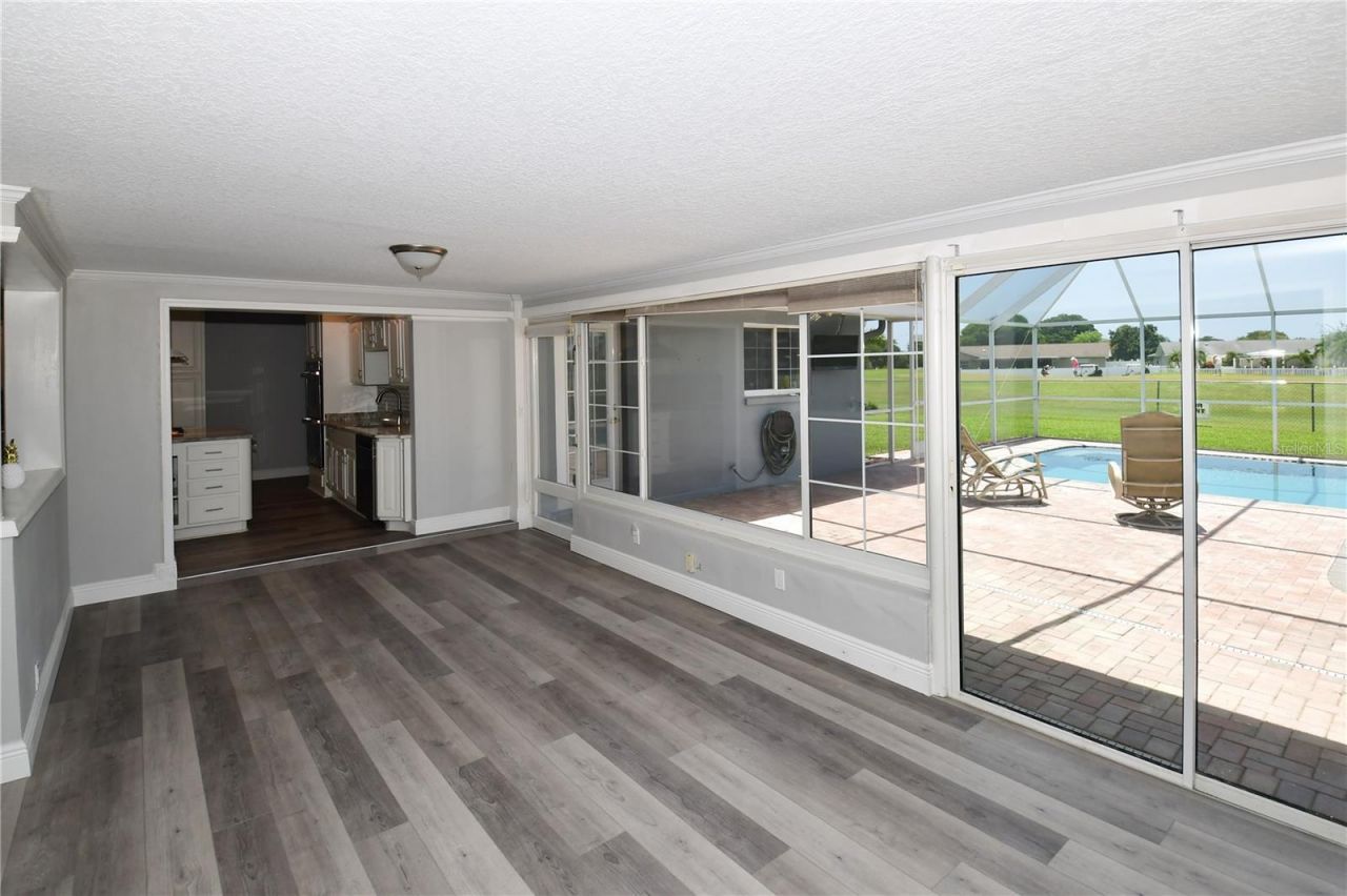 6690 Burning Tree Drive, Seminole, FL 33777 Photo