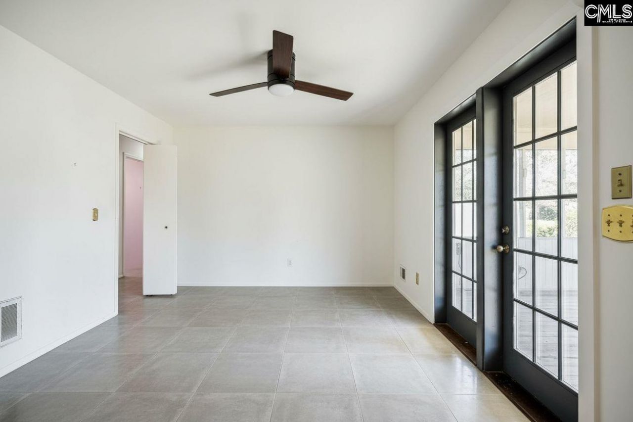 215 Parkstream Circle Photo 21