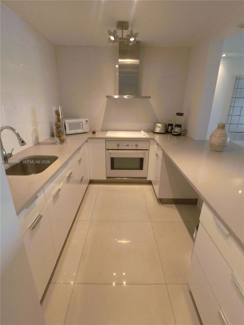 19390 Collins Ave , Unit 1223, Sunny Isles Beach, FL 33160 Photo