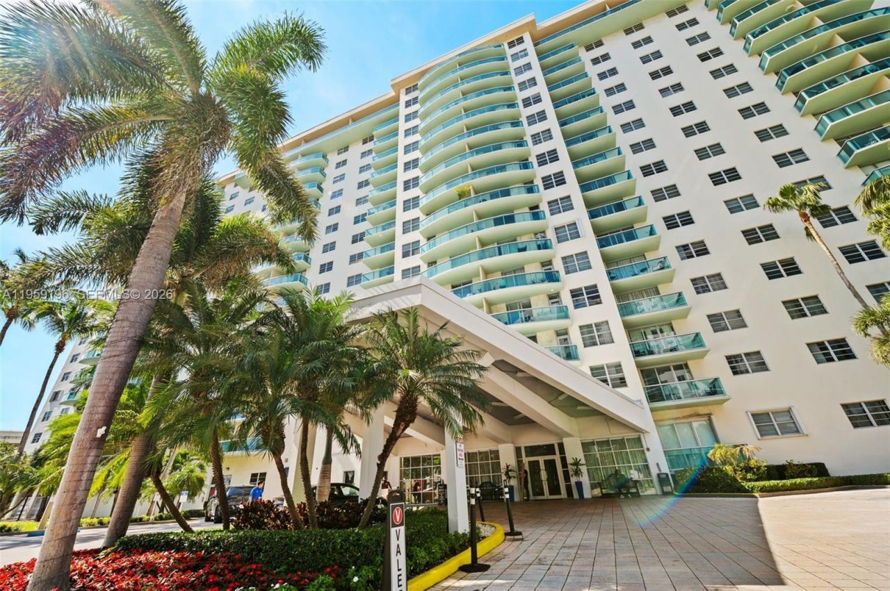 19390 Collins Ave , Unit 1223, Sunny Isles Beach, FL 33160 Photo