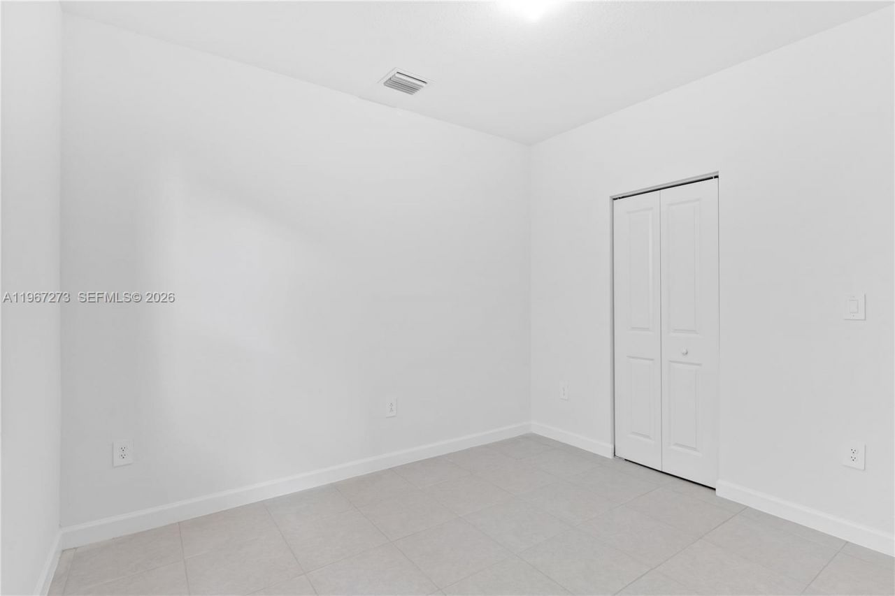 11947 SW 241st Ter, Homestead, FL 33032 Photo