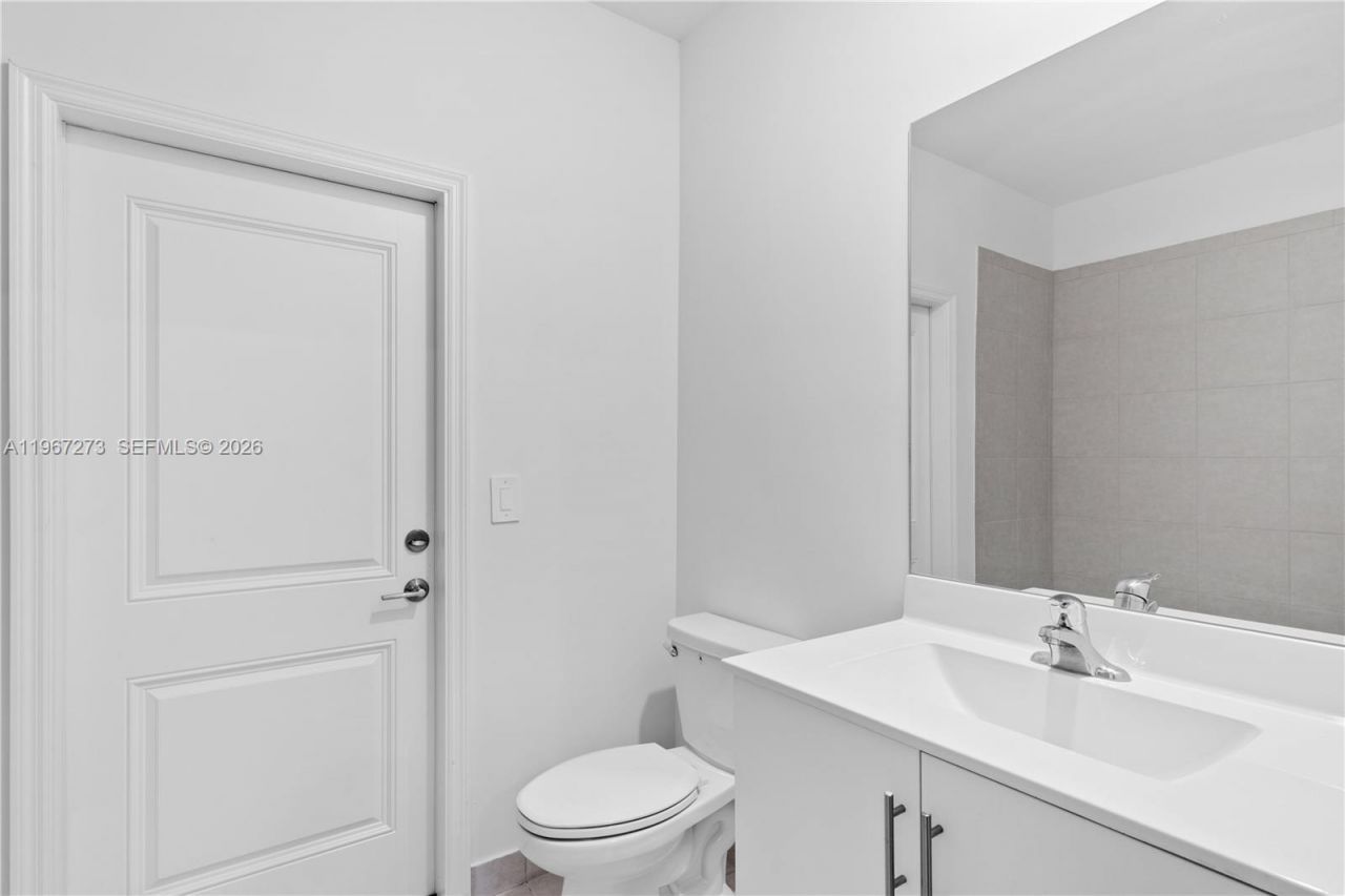 11947 SW 241st Ter, Homestead, FL 33032 Photo