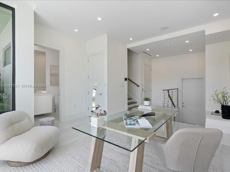 4008 NE 167th St , Unit 6, North Miami Beach, FL 33160 Photo