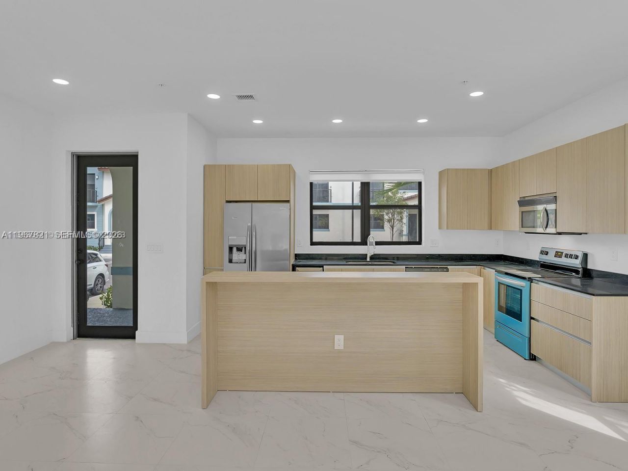 6130 SW 36th Ct , Unit 8, Miramar, FL 33023 Photo